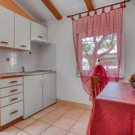 In Tar/porec - Istrien 42546 Apartment Tar-Vabriga