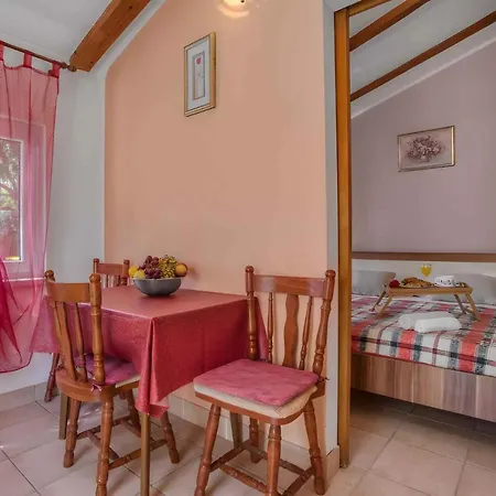 In Tar/porec - Istrien 42546 Apartment
